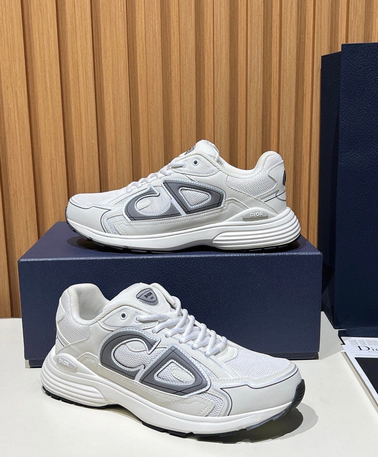 Dior b30
