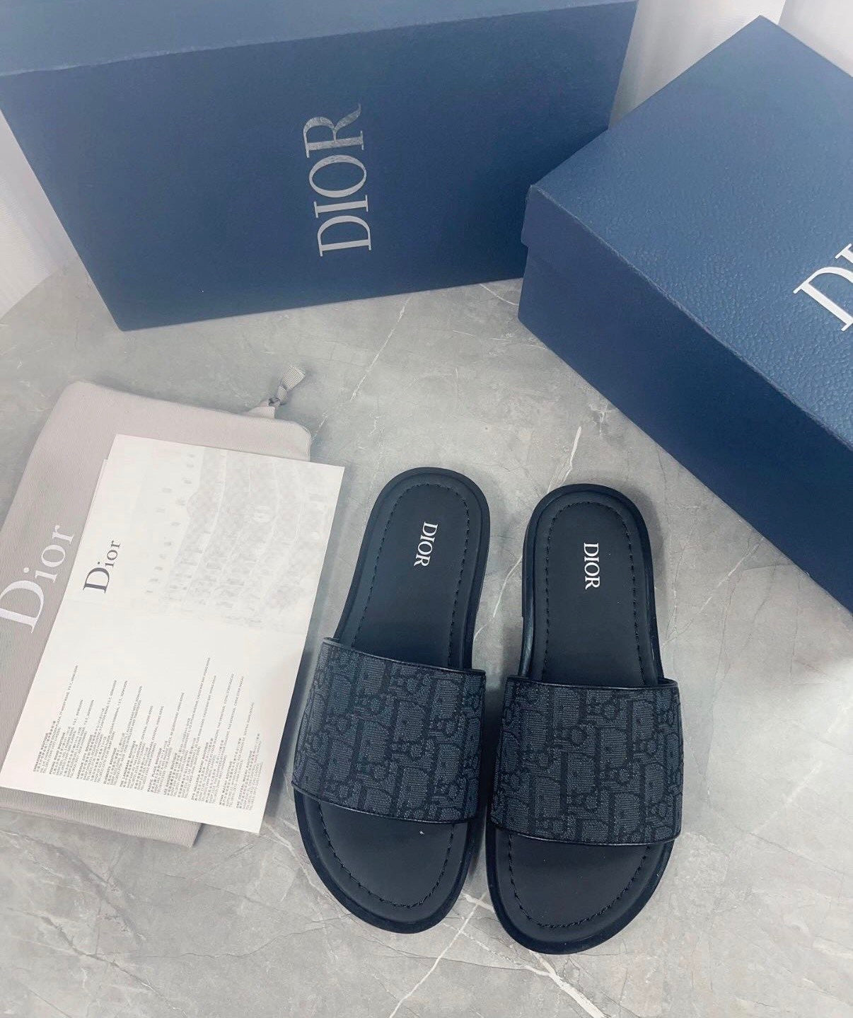 Dior slides