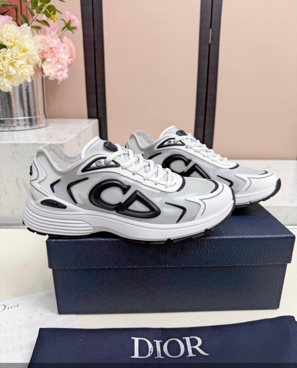 Dior b30