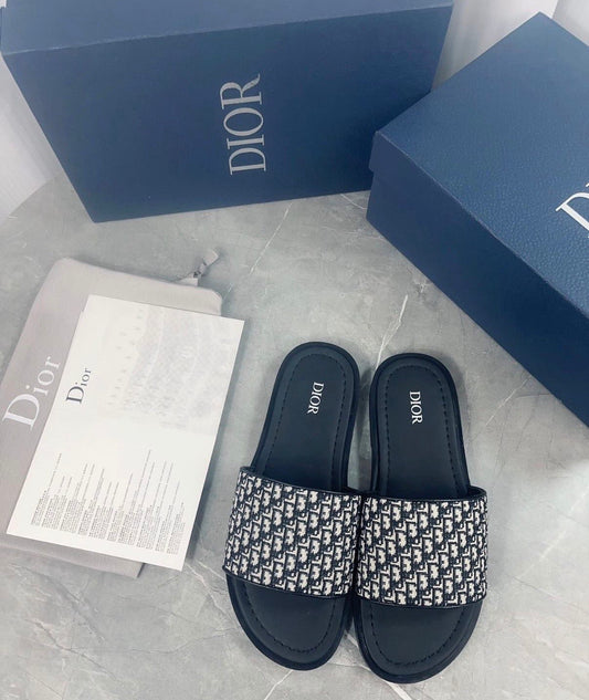 Dior slides